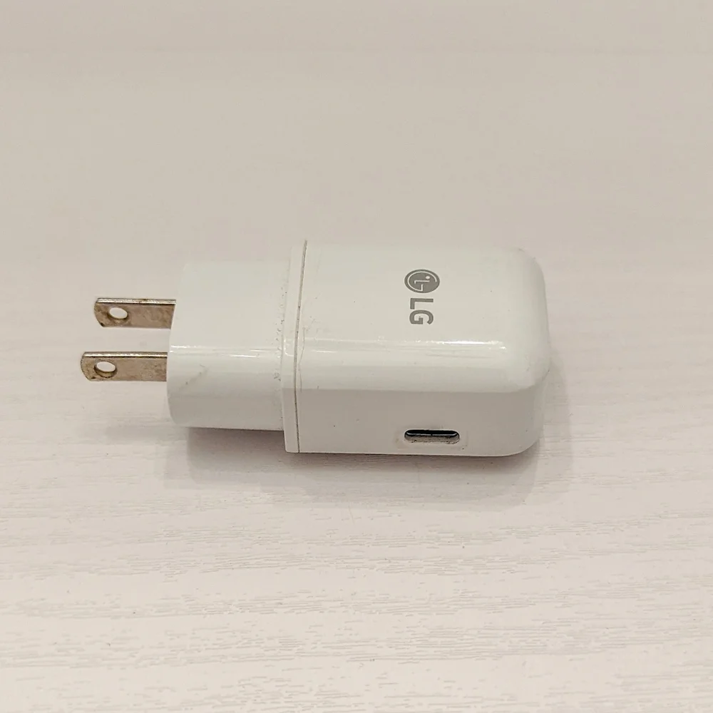 Genuine LG Travel Adapter - White